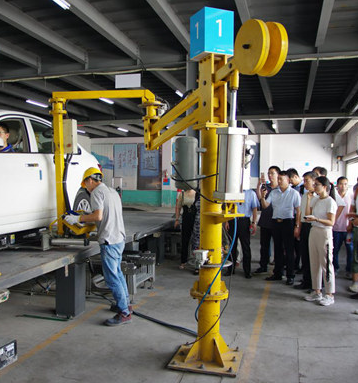 工信部赴杭州伯坦 調(diào)研“車(chē)電分離、分箱換電”生態(tài)